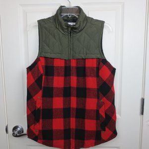 Maurices Women's Puffed Plaid Flannel Vest Size M Black/Red Full Zip NEW